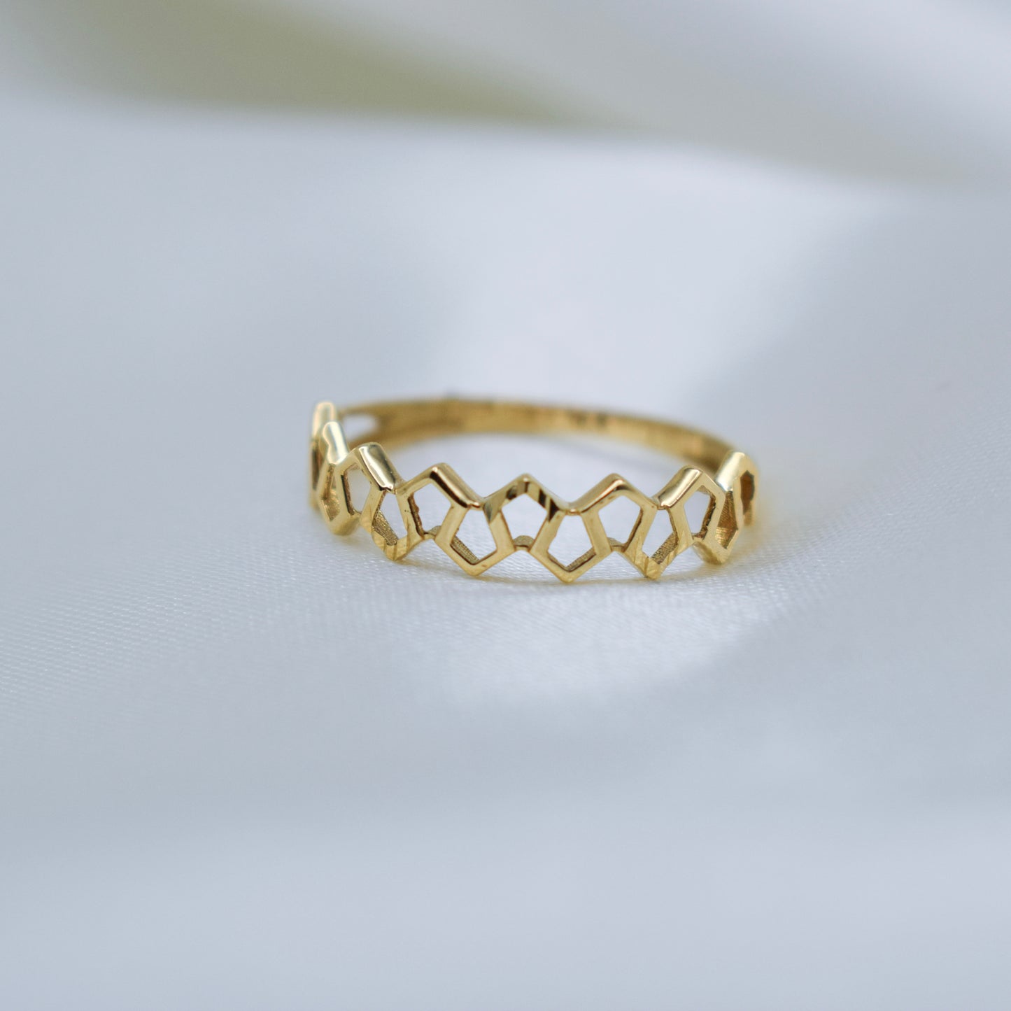 18K Courtesy Geometric Ring