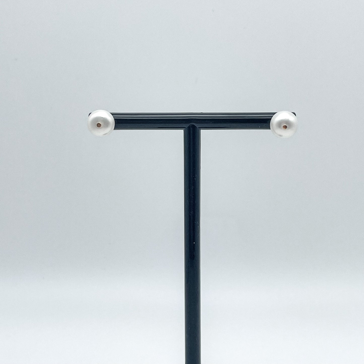 18K Purity Pearl Earrings