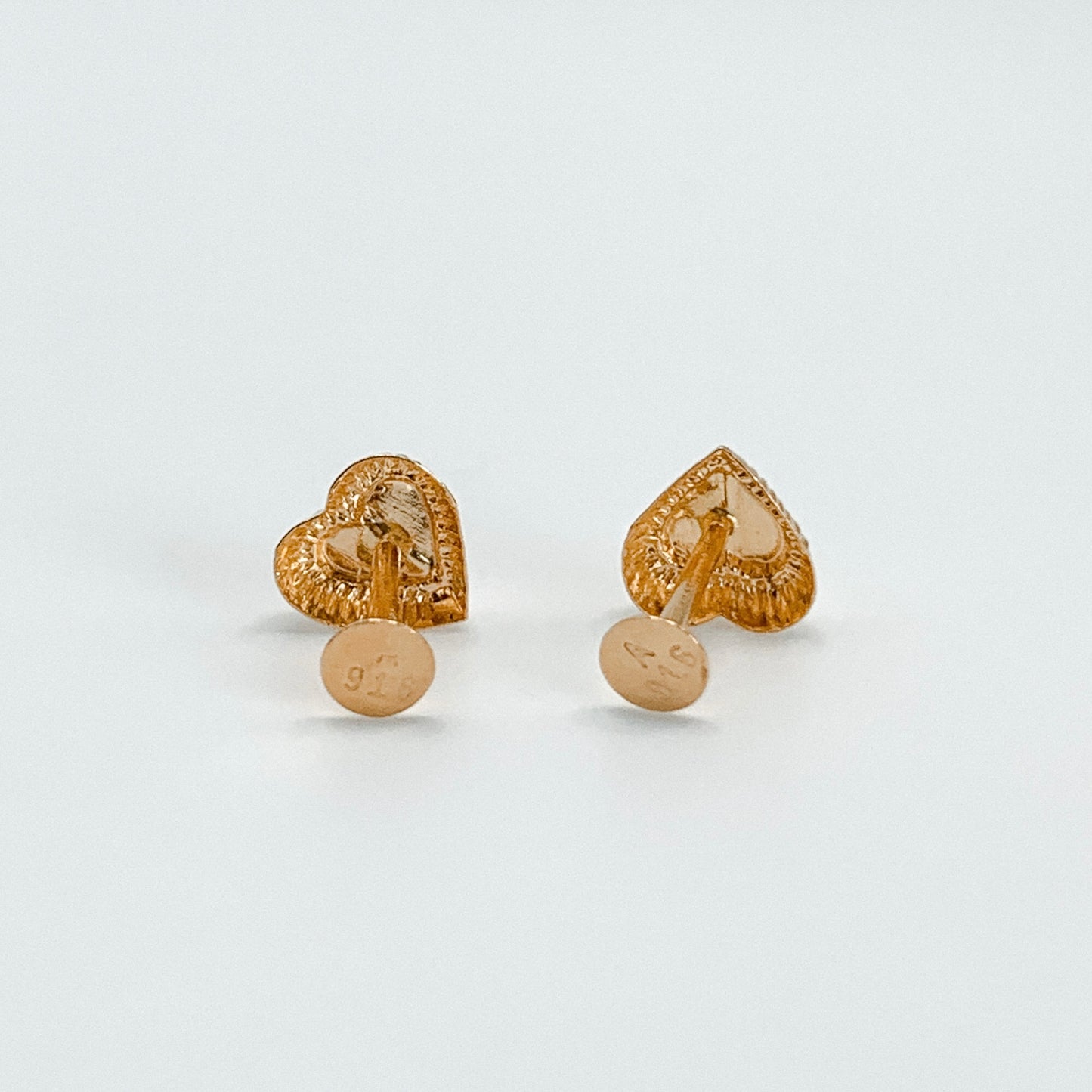 22K Amity Heart Stud Earrings