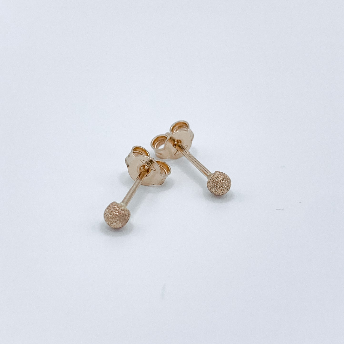 18K Wonder Glitter Ball Stud Earrings