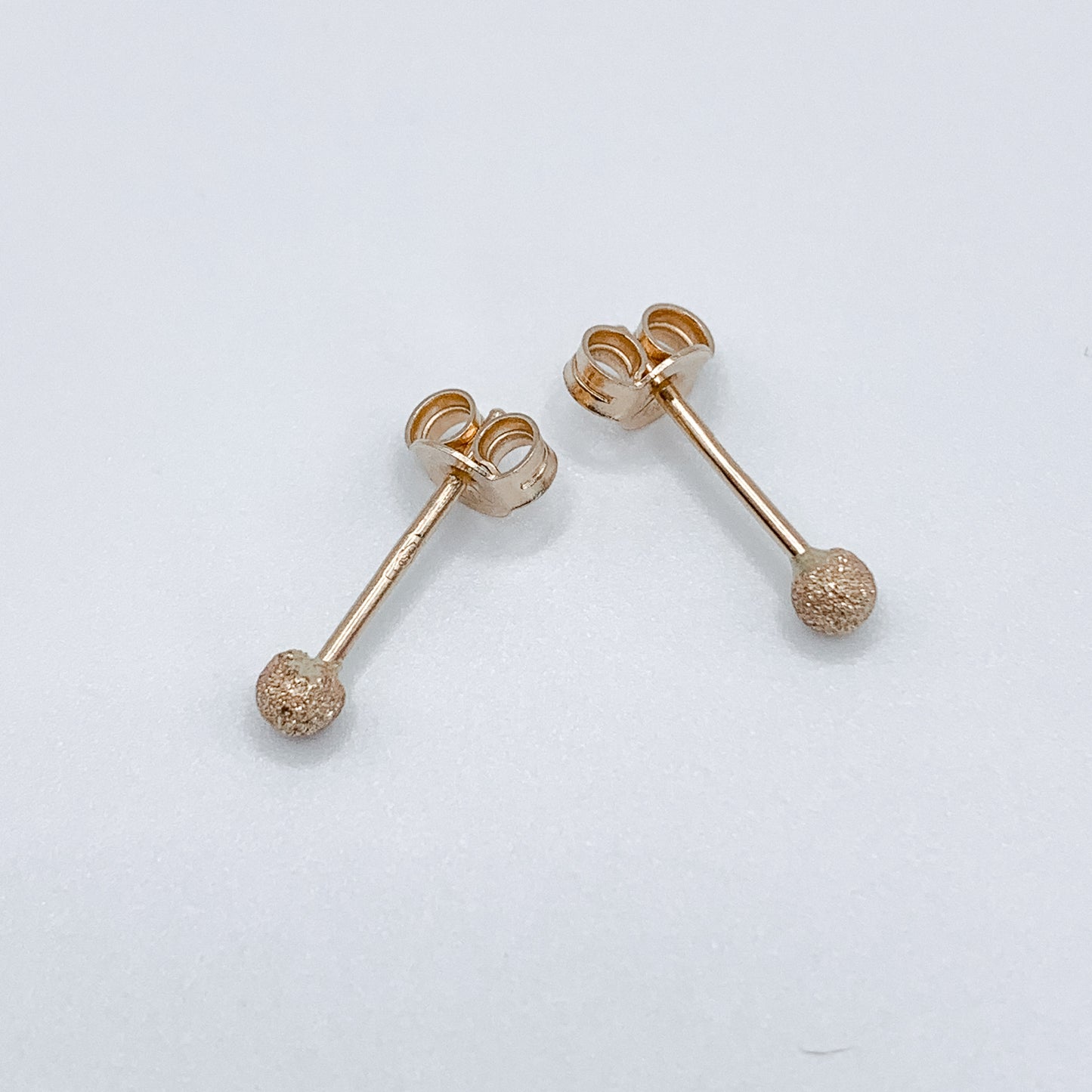 18K Wonder Glitter Ball Stud Earrings