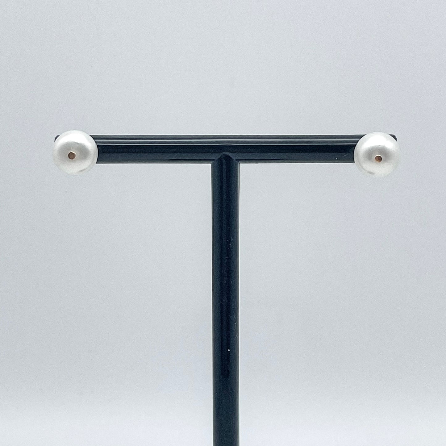 18K Purity Pearl Earrings