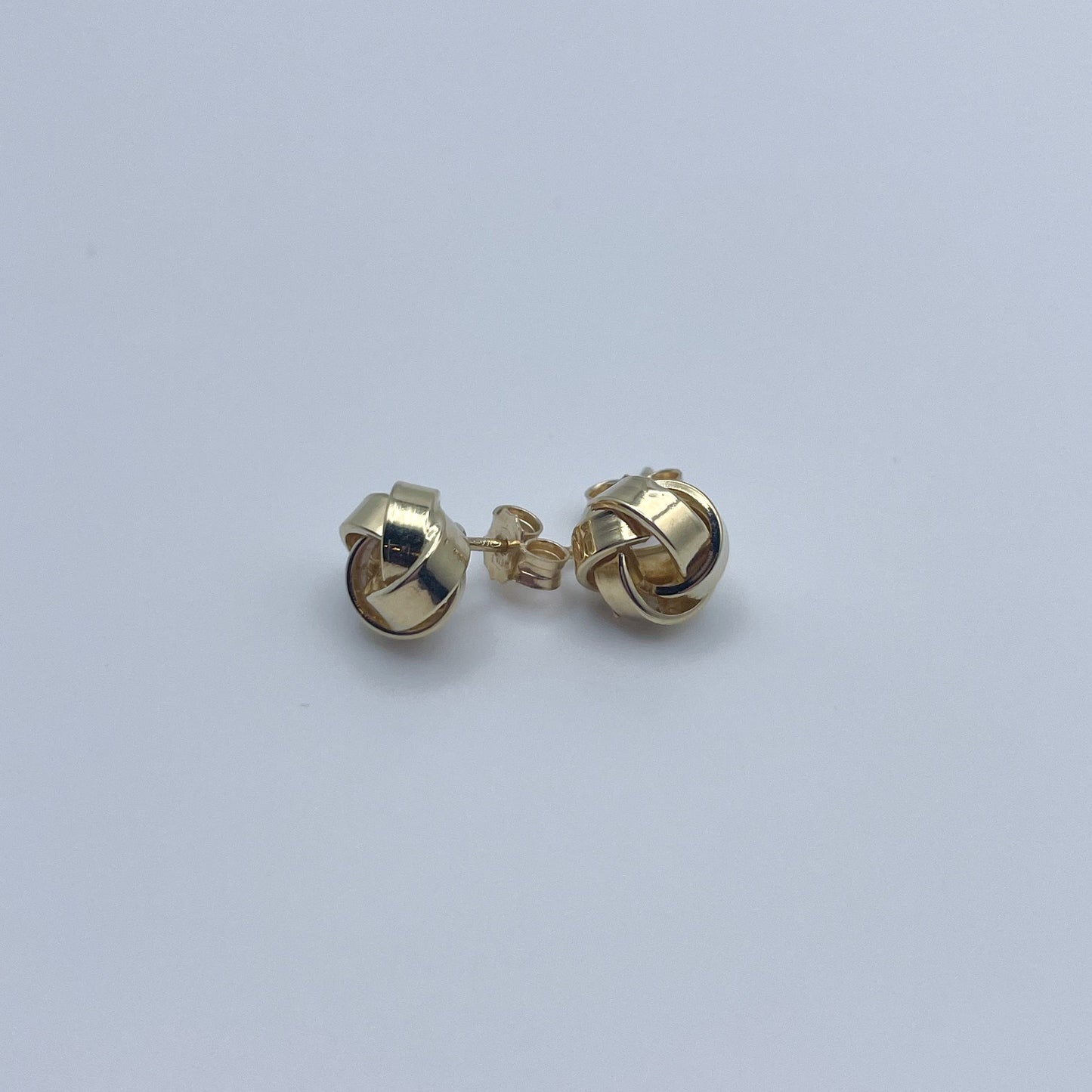 18K Love Knot Earrings