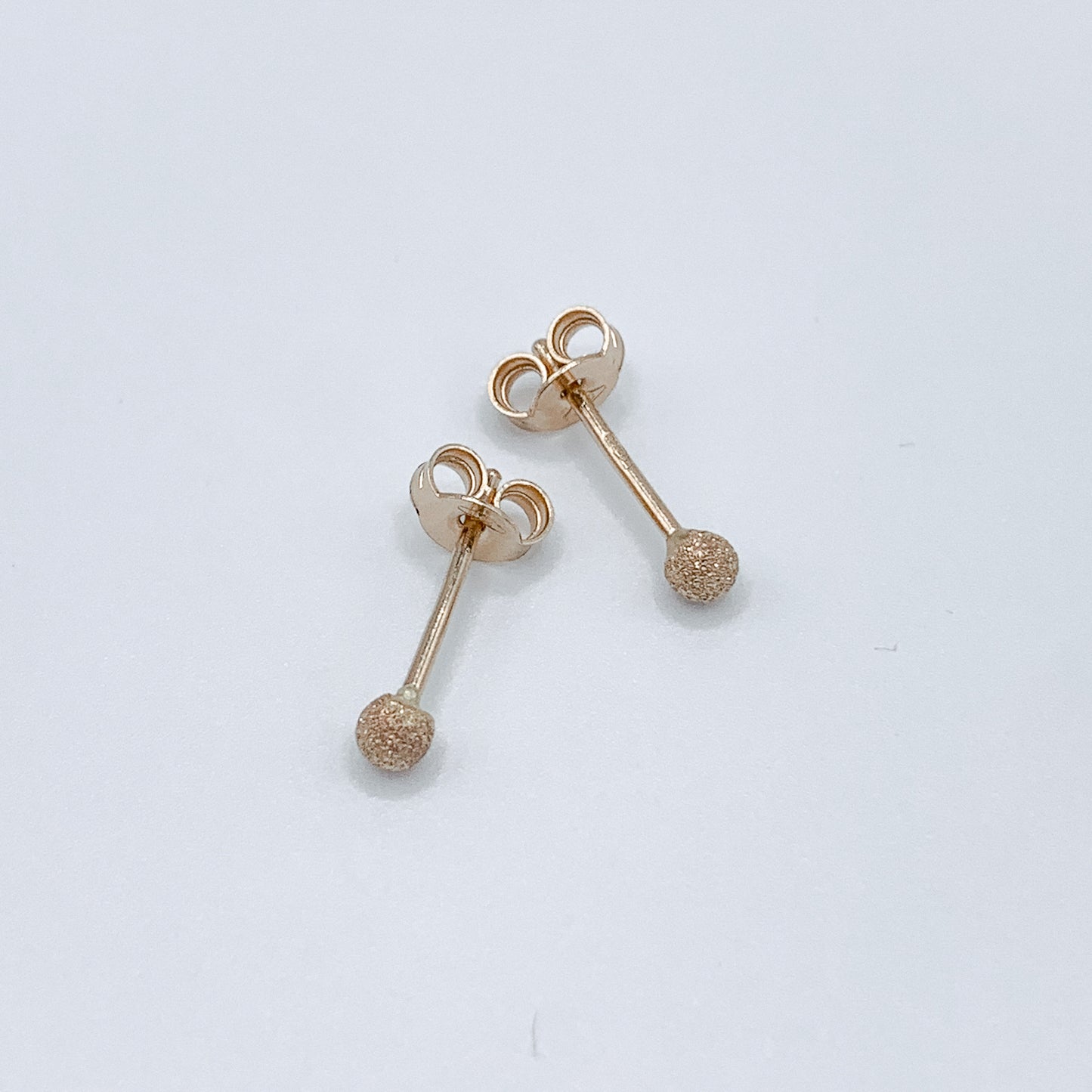 18K Wonder Glitter Ball Stud Earrings