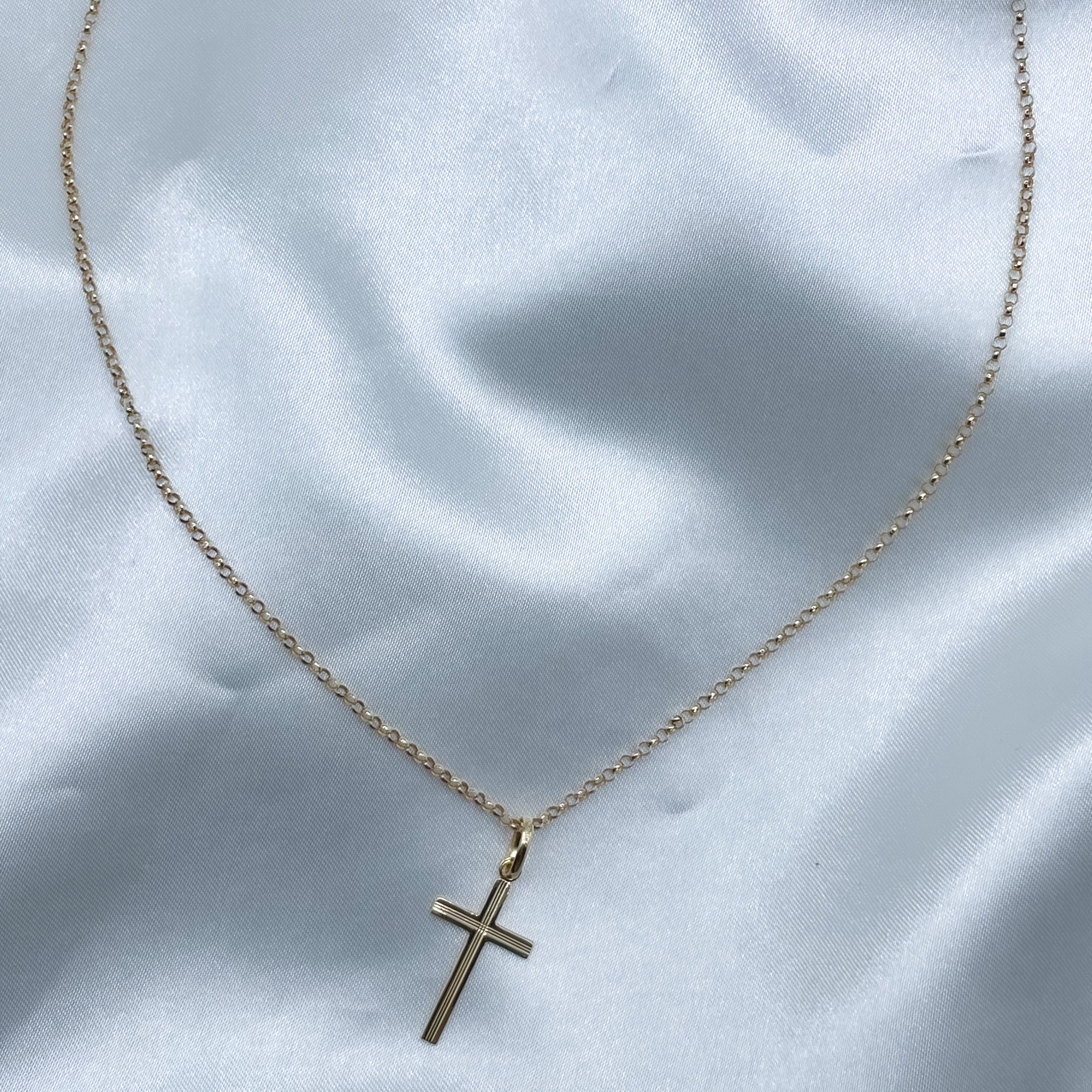 925 Sterling Silver Plain Cross Necklace – Be Fabulous Jewellery