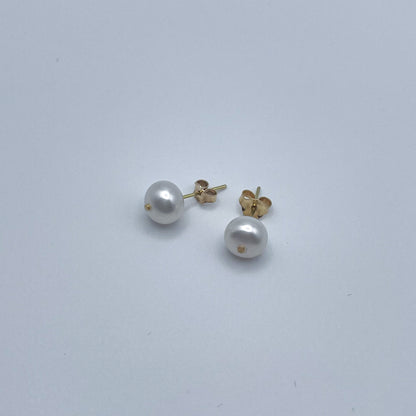 18K Purity Pearl Earrings